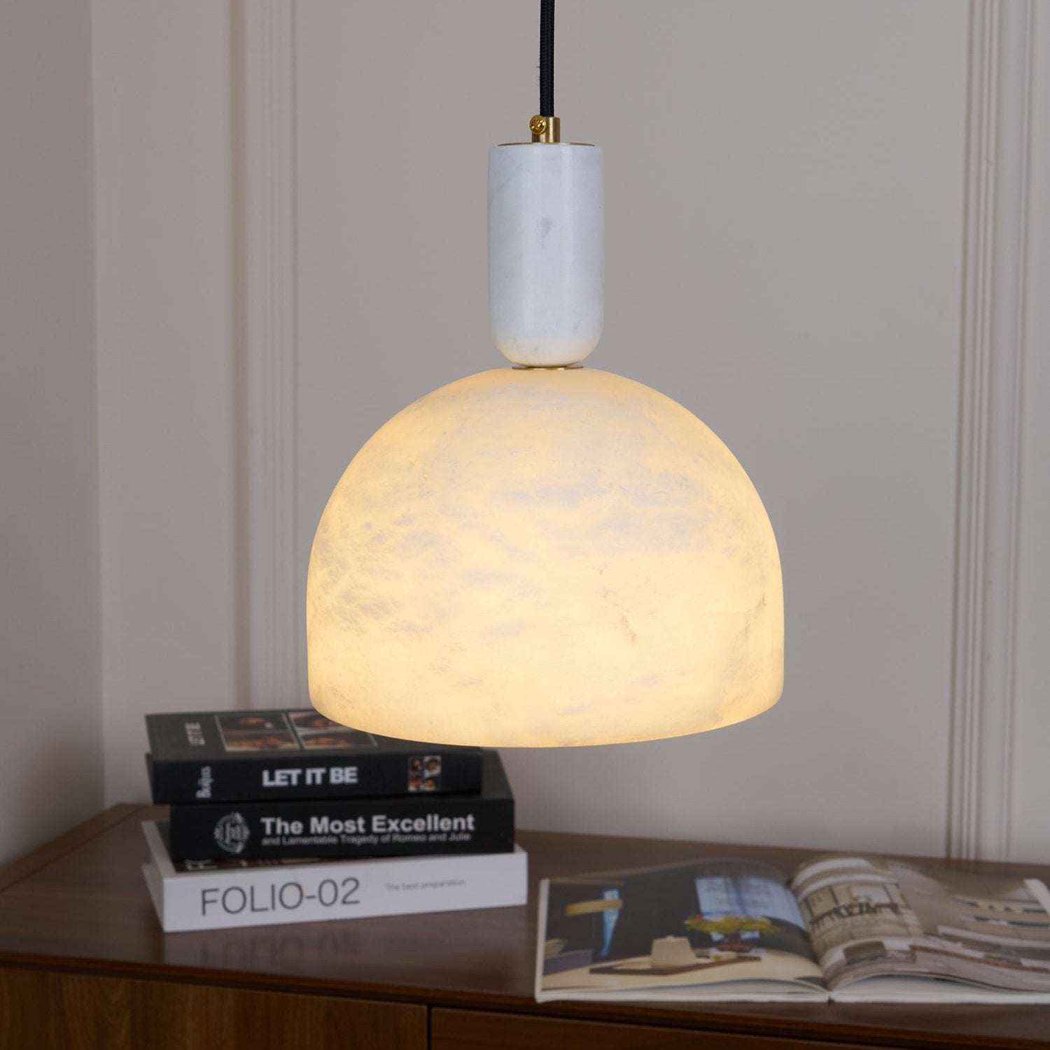 Blair Alabaster Pendant Light